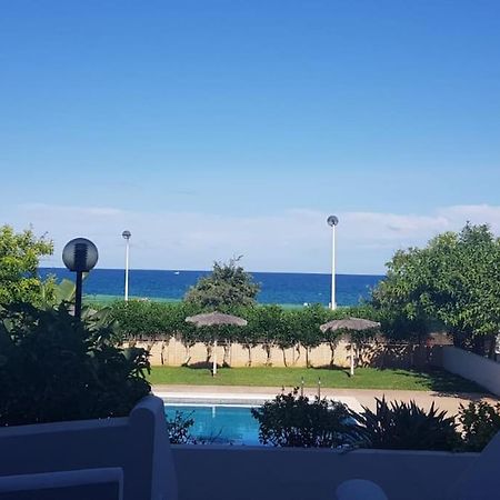 Bajo En Primera Linea De Playa Alcossebre Kültér fotó